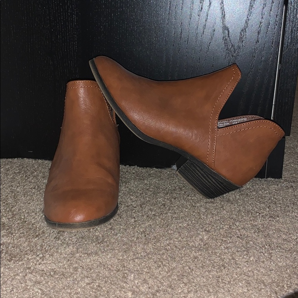 Booties - Picture 3 of 3